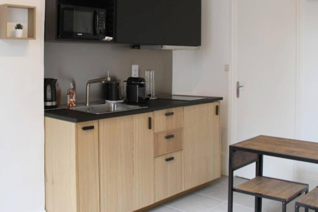 L'Escapade De Lyon, Charpennes, Jacuzzi Et Emplacement Ideal Apartman Villeurbanne Kültér fotó